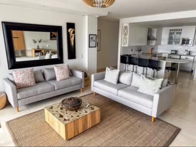 Apartment / Flat For Rent in Dolphin Beach, Cape Town