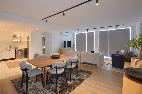 Apartment / Flat For Rent in Dolphin Beach, Cape Town